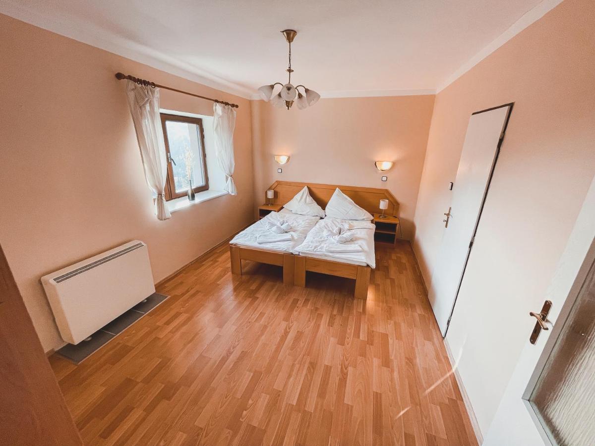 Horsky Hotel Idol Горні Місечки Екстер'єр фото